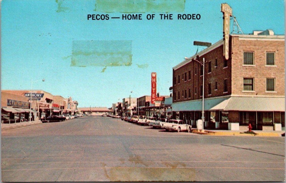 Pecos Texas Oak Street Home of the Rodeo Vintage Postcard [AB]