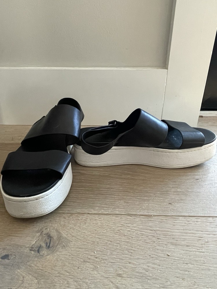Vince Westport platform slingback sandal in black - size 8