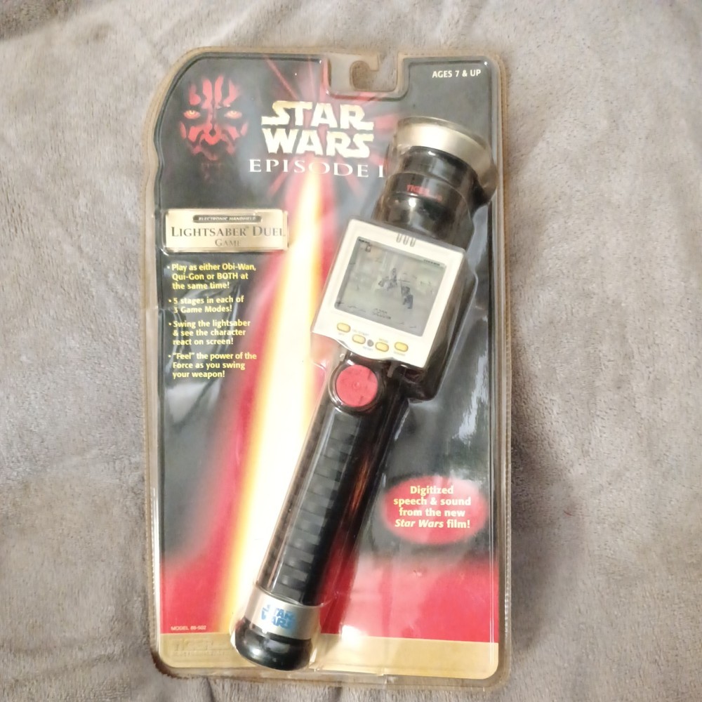 Star Wars Episode 1 Electronic Handheld Lightsaber Duel Game Tiger NEW