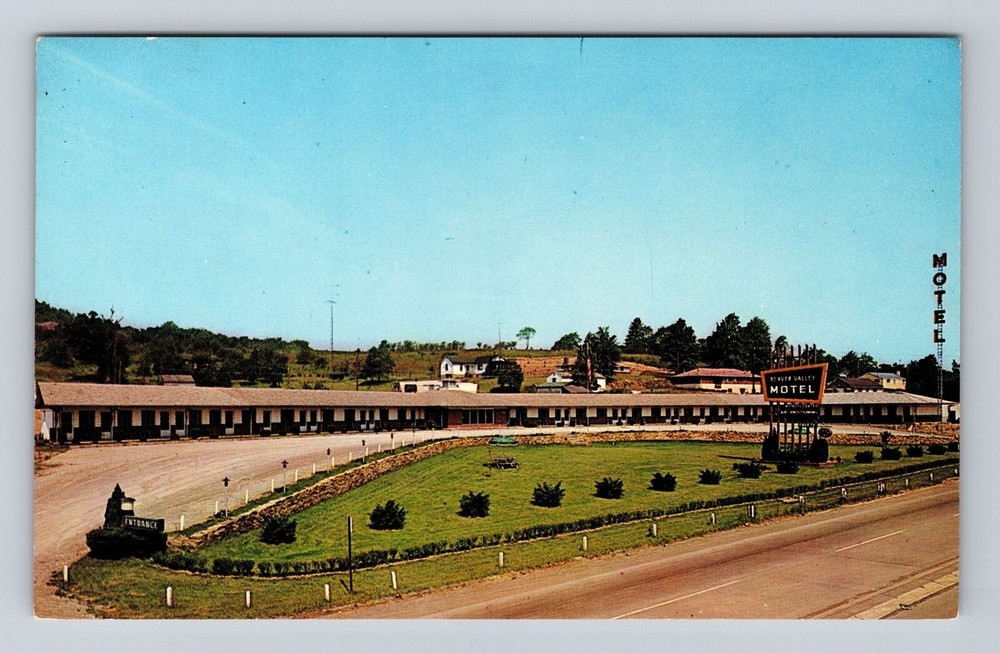 Beaver Falls PA-Pennsylvania, Beaver Valley Motel, Vintage Postcard