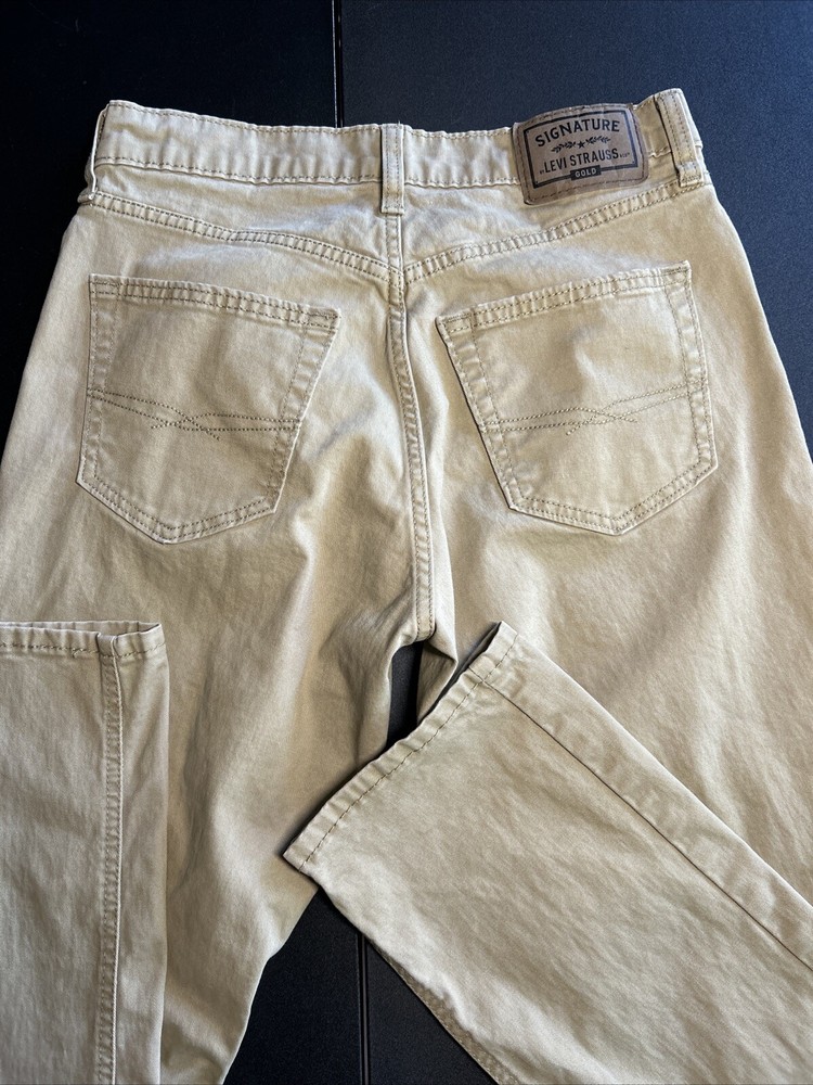 Signature Levi Strauss Athletic Khaki Chino Pants Men’s 30x32