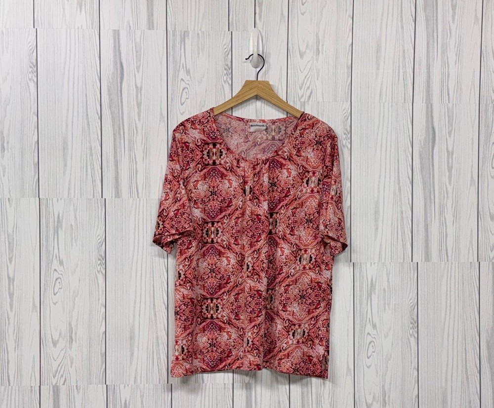 Bon Worth top womens size extra large short sleeve red patterned shirt