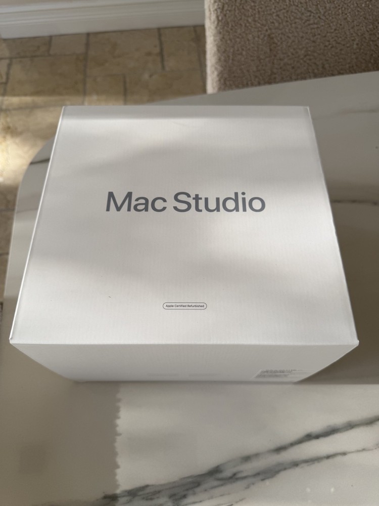 SEALED 2025 Apple Mac Studio M4 Max 16-Core CPU 40-core GPU 128GB 2TB SSD
