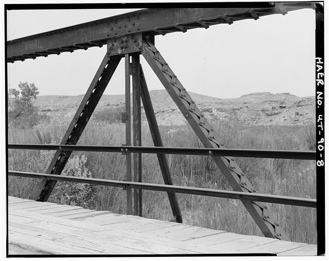 8. DETAIL TRUSS RAIL - Mounds Bridge, County Road 115 Spanning Price River, 12