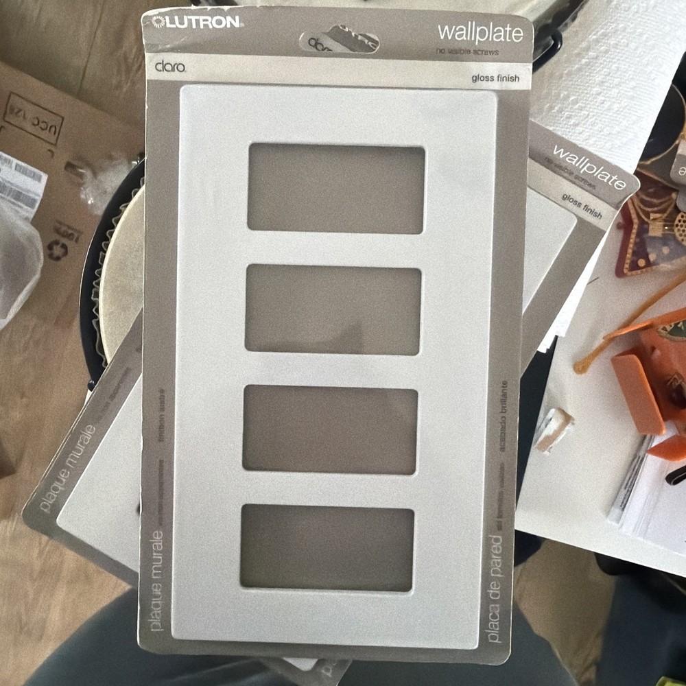 Lutron Claro Plaque 4-Gang Wallplate - Gloss Finish (White) no visible screws