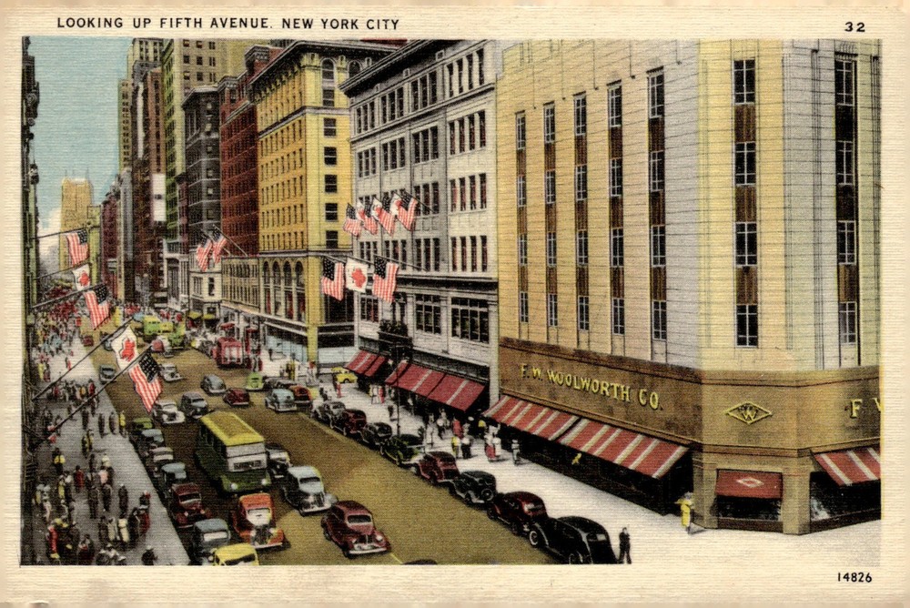 1940s F.W. Woolworth Co Fifth Avenue New York City NY Linen Postcard NYC Street