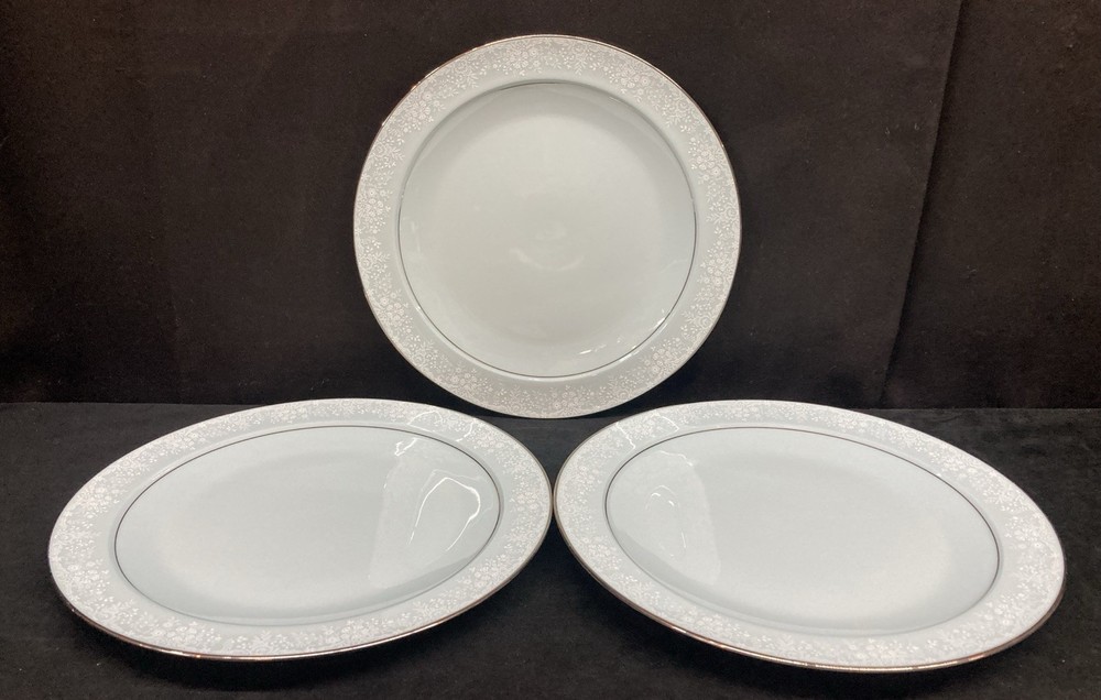 Noritake Fidelity 8003 Dinner Plates Blue 10 1/8” Set of 3