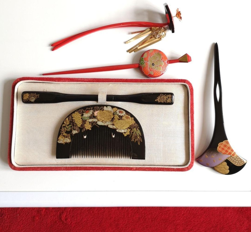 Vintage Japanese Inlay Comb & Hairpin Set, Gold Phoenix & Flower Design