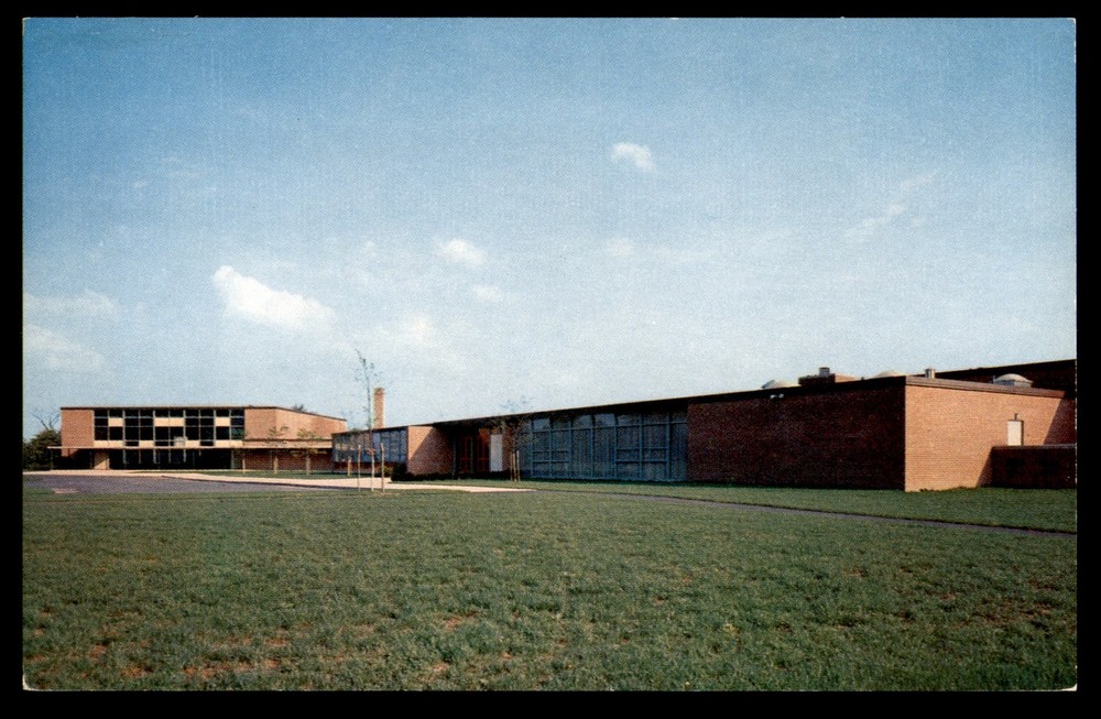 Postcard Old Saybrook Junior-Senior High School CT