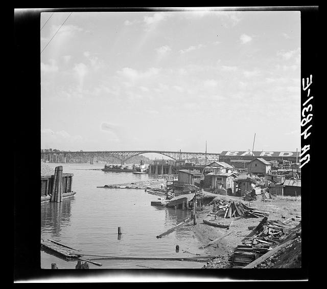Photo:Portland Oregon Willamette River Squatters Shacks 1936