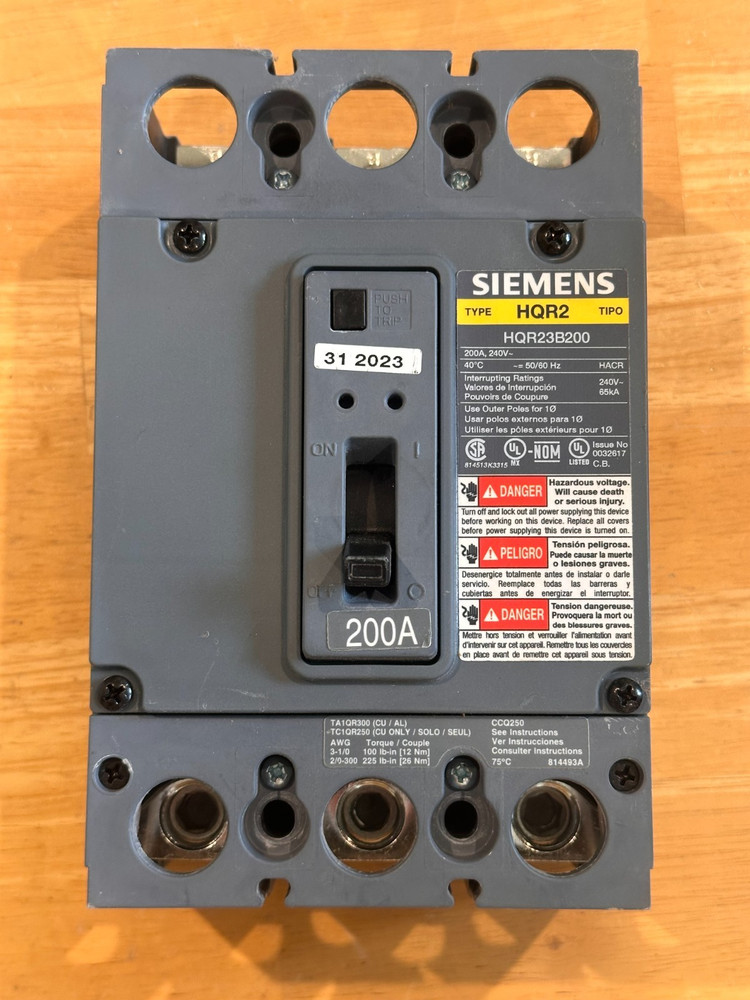 Siemens Hqr23B200 Circuit Breaker 3Pole 200A 240V 65Ka
