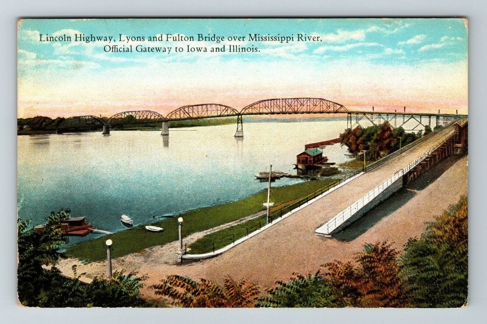 Fulton IL-Illinois, Lincoln Highway, Bridge Over Mississippi Vintage Postcard