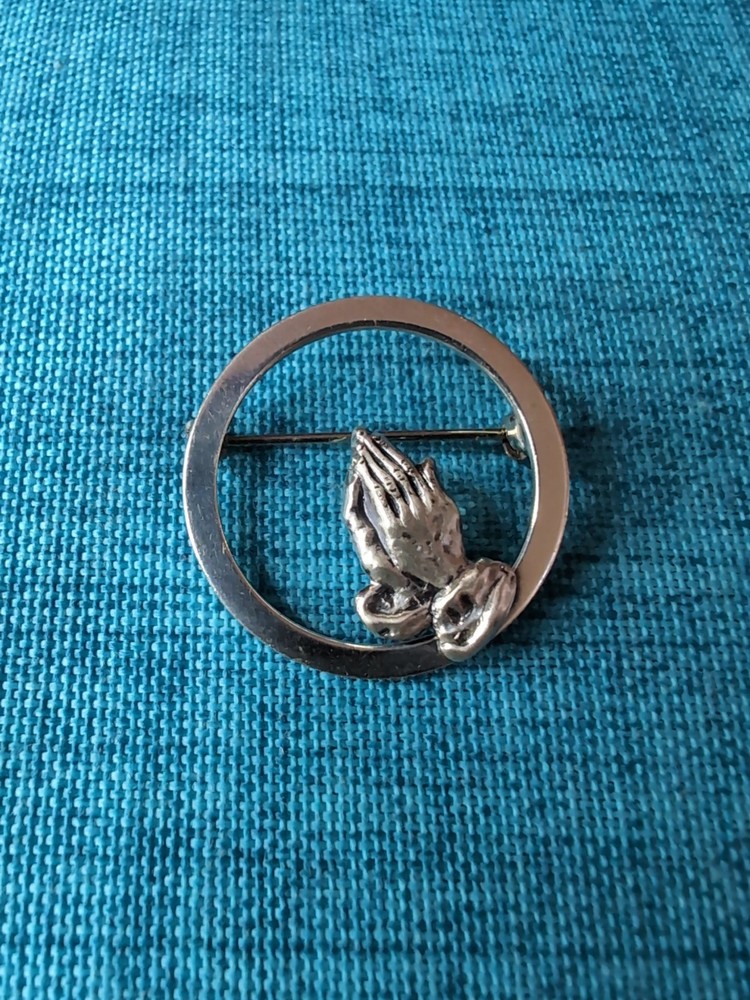 Vintage Beau Sterling Silver Praying Hands Religious Circle Brooch/Pin