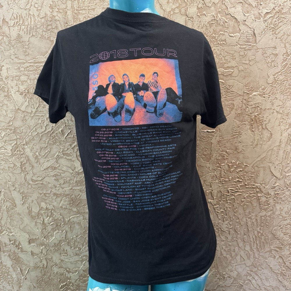 5SOS Youngblood Tour 2018 T-Shirt Medium Black Concert 5 Seconds Of Summer Band