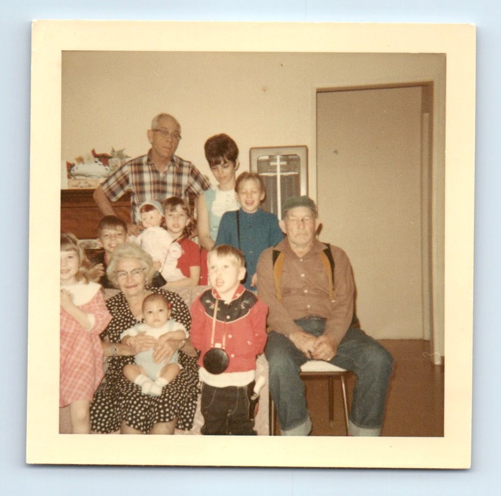 Old Vintage Square Color Photo MEN WOMEN BOYS GIRLS FAMILY REUNION GROUP PIC