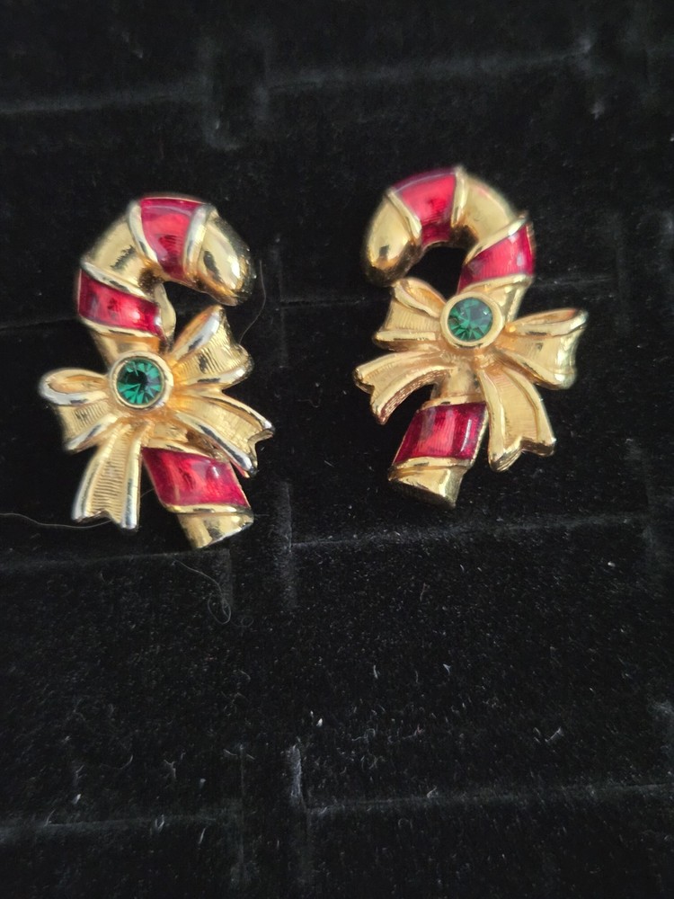 Vintage AVON Earrings Christmas Candy Canes Gold Tone Stud Rhinestone Enamel