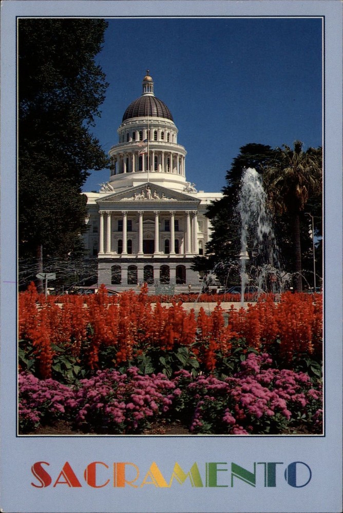 State Capitol Sacramento California architecture fountain ~ vintage postcard