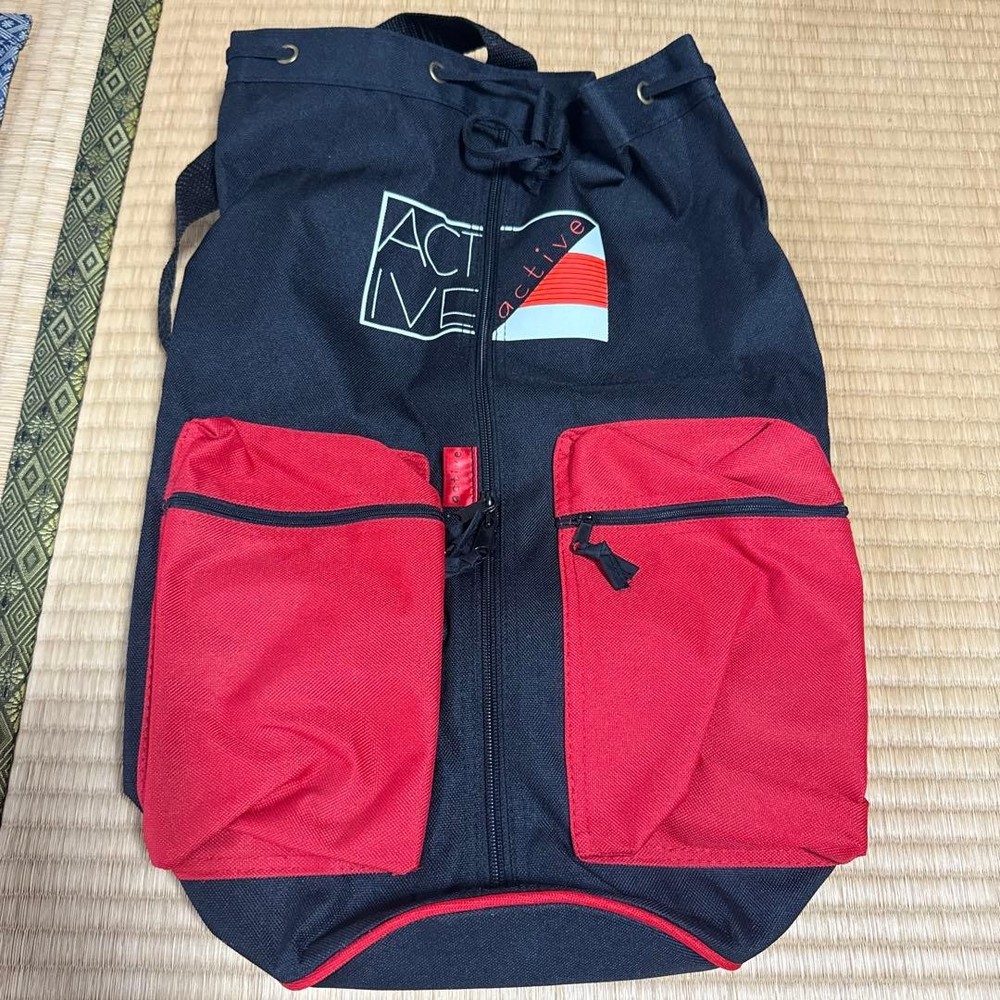 One Shoulder Backpack Front With Pocket Heisei Retro