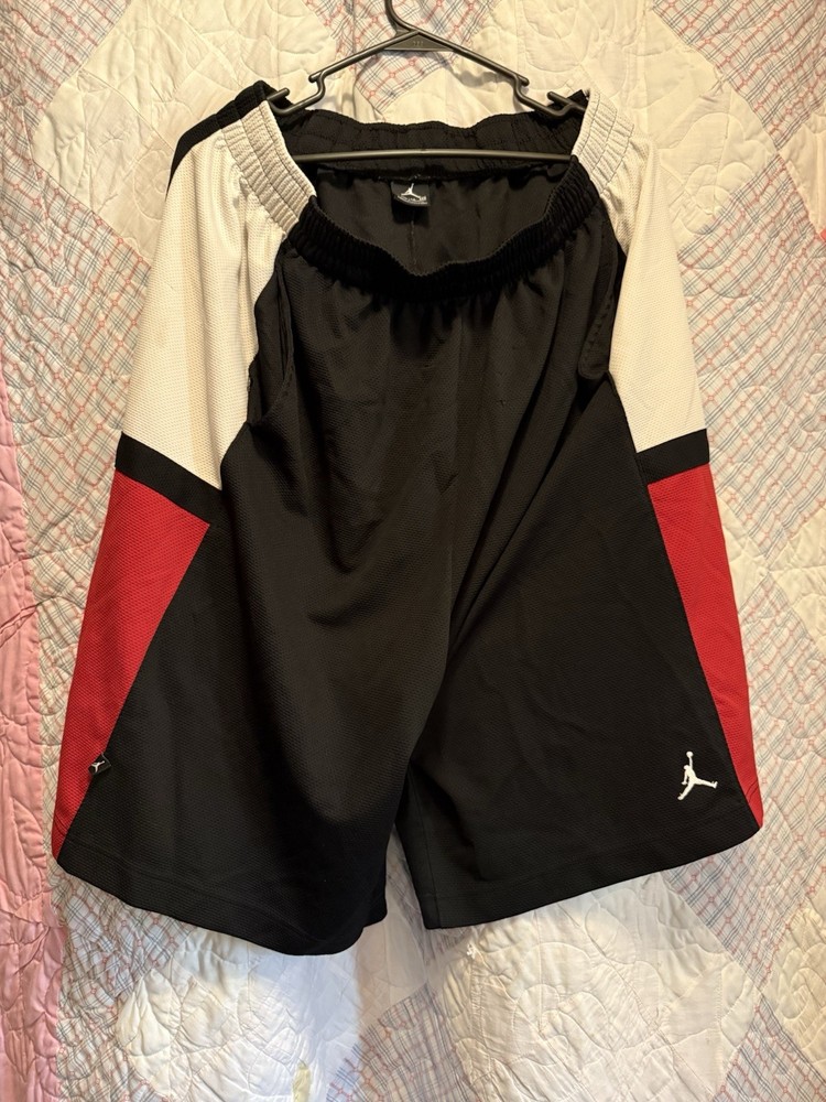 Air Jordan Mesh Basketball Shorts, Known As “Bankroll” Shorts! Men’s Size XXL