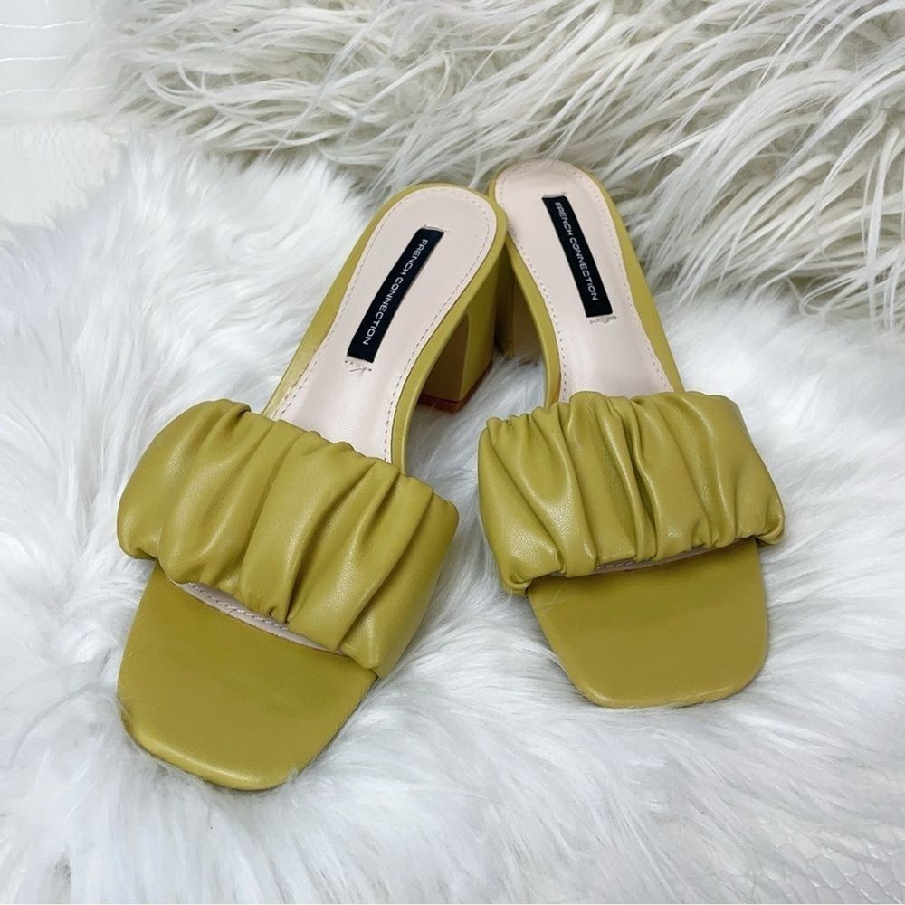 French Connection Yellow Mustard Sandal Summer Vibe Pre-owned Women Shoes US 6.5