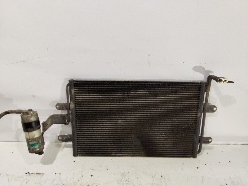 1J0820413H condenser radiator air conditioning Seat Toledo 1999 1864205