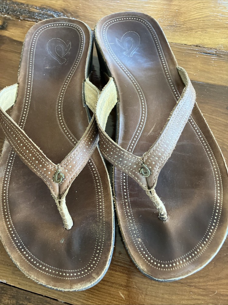 OluKai Womens Ola-W Brown Leather Wedge Flip Flops Size 8 Beach Sandals