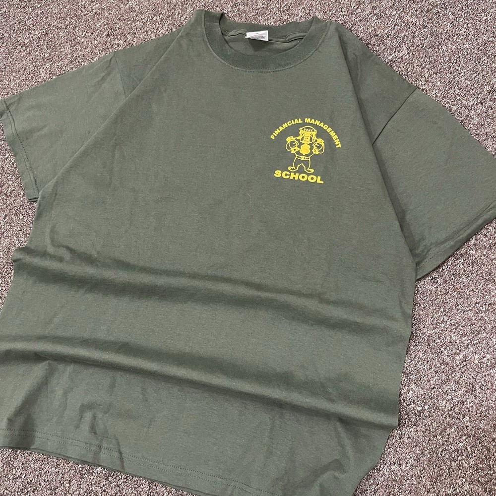 Vtg Green Marines Men USMC Financial Management School Size Men’s Large T-Shirt