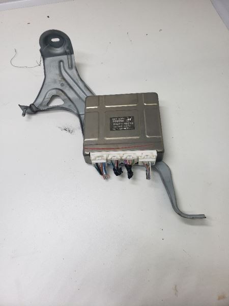 Chassis ECM Multiplex Network Right Hand Dash Fits 04-07 HIGHLANDER OEM Part