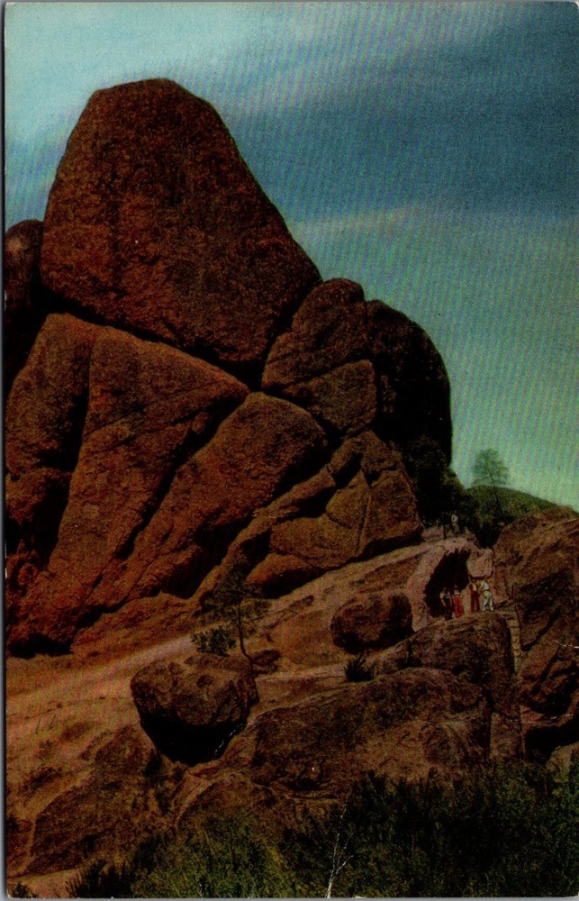 Pinnacles National Monument CA Union Oil 76 Gasoline Vintage Postcard