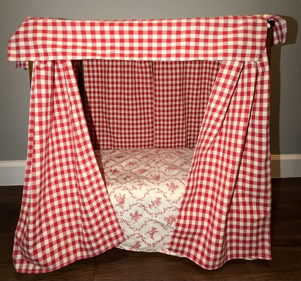 Pleasant Company Felicity Colonial Four Poster Bed American Girl Doll w Bedding