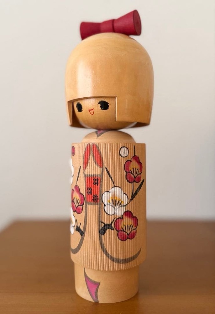 Tomio Ishida Kokeshi Doll 25cm Red Ribbon Handcrafted Wooden Art New