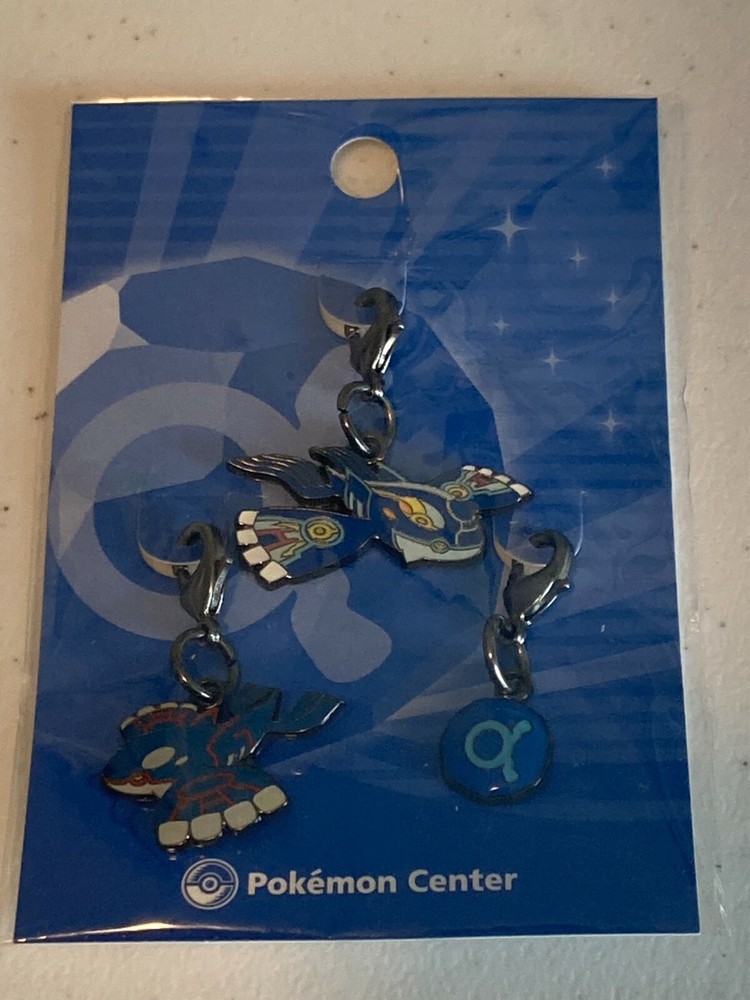 Pokemon Center Primal Kyogre Blue Orb Metal Keychain Charm Sealed New