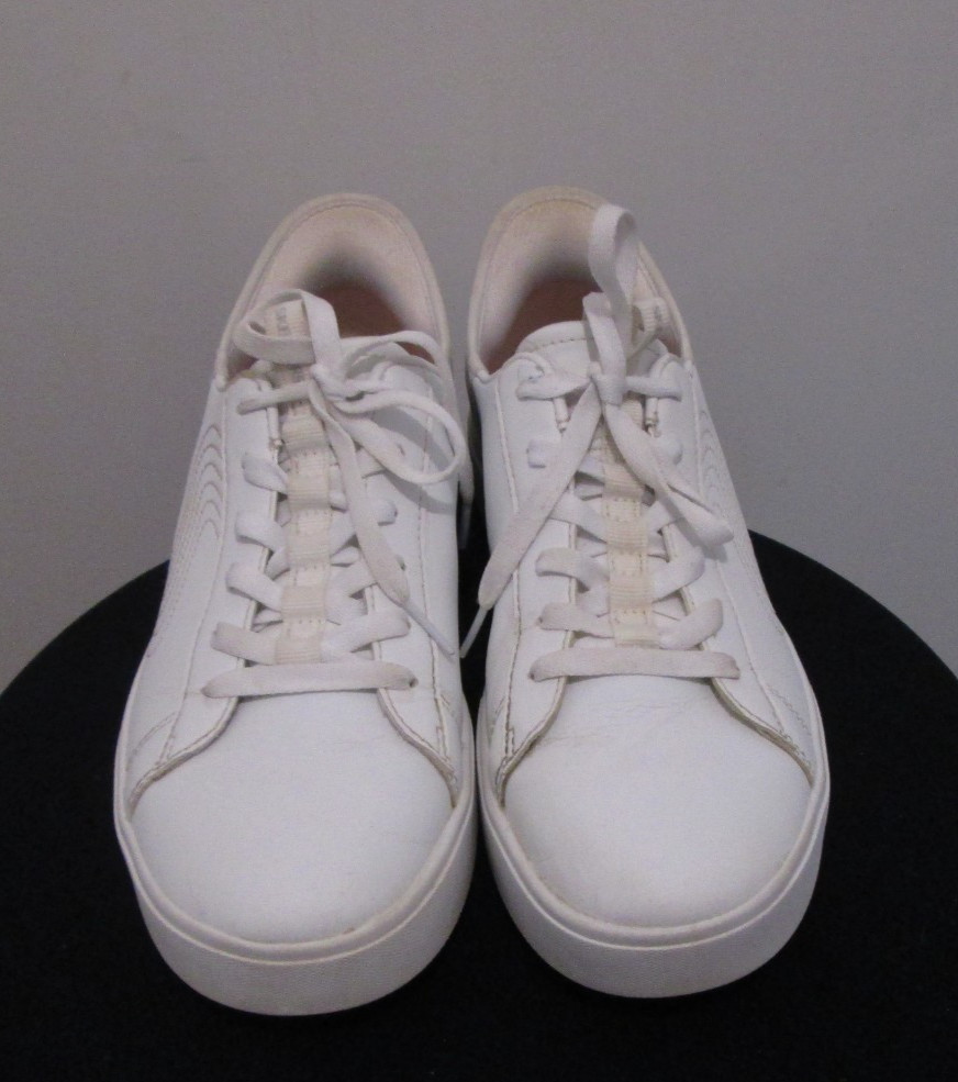 Skechers Slip-Ins Women's Size 10 White