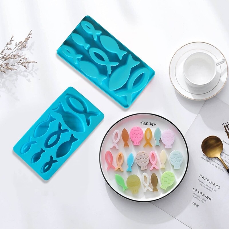 8 Cavities Fish Biscuit Molds Silicone Epoxy Resin Mold DIY Cake Chocolate Decor