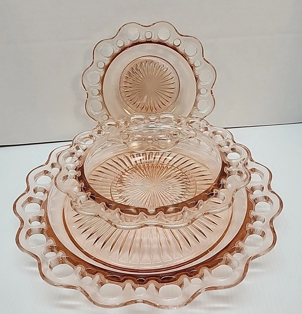Anchor Hocking Pink Depression Glass Old Colony Lace Edge Dinner Plate And Bowls