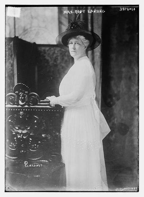 Photo:Mrs. Robert Lansing,Eleanor Foster