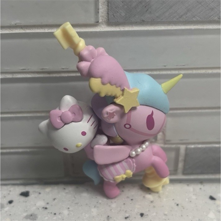 Tokidoki Sweet Pink Carousel Hello Kitty figure