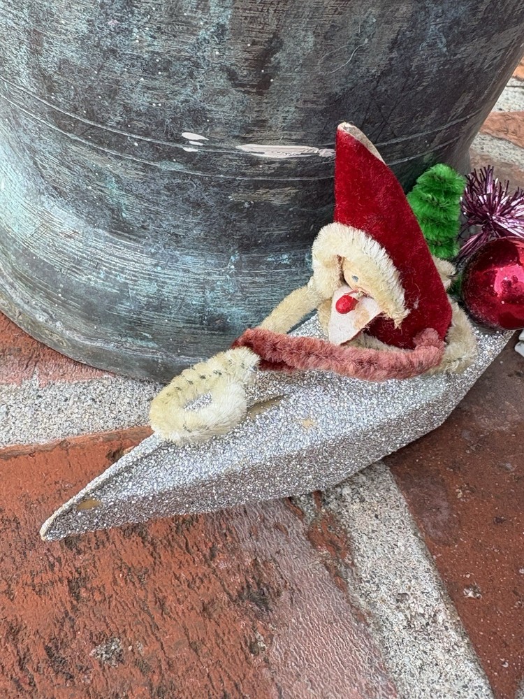 Vintage Chenille Pipe Cleaner Santa/Efl Tree Canoe Glass Tinsel Christmas Japan