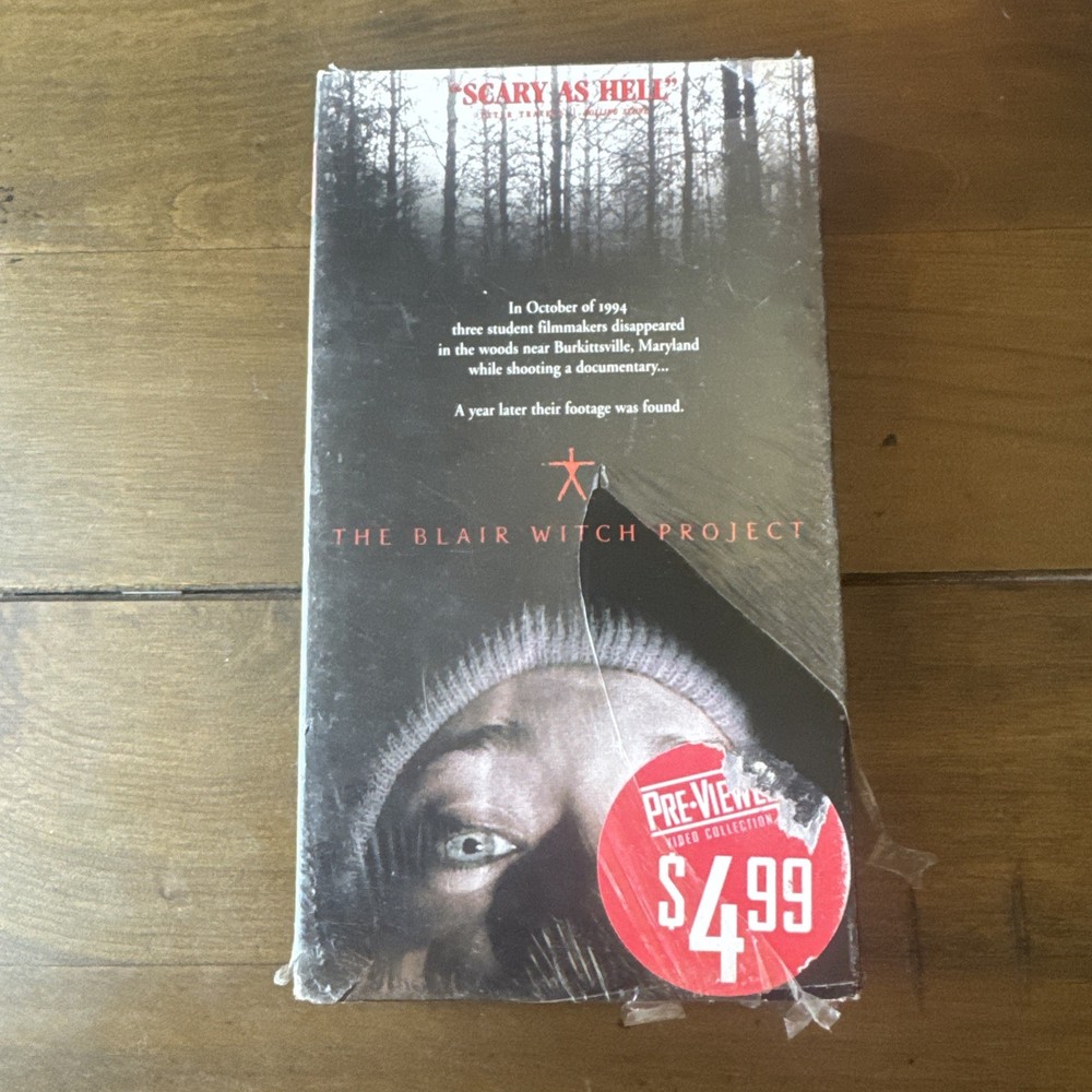 The Blair Witch Project - VHS Tape - Horror Movie - 1999 - Blockbuster Sealed