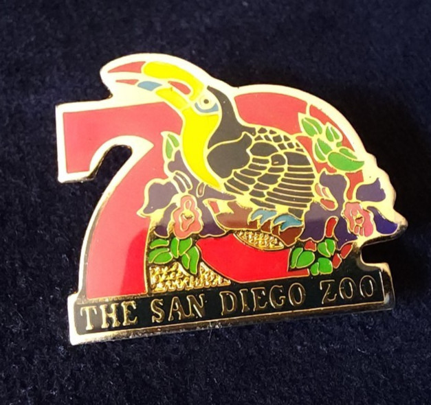 Vintage New The San Diego Zoo 70th Anniversary Toucan Bird Lapel Hat Pin