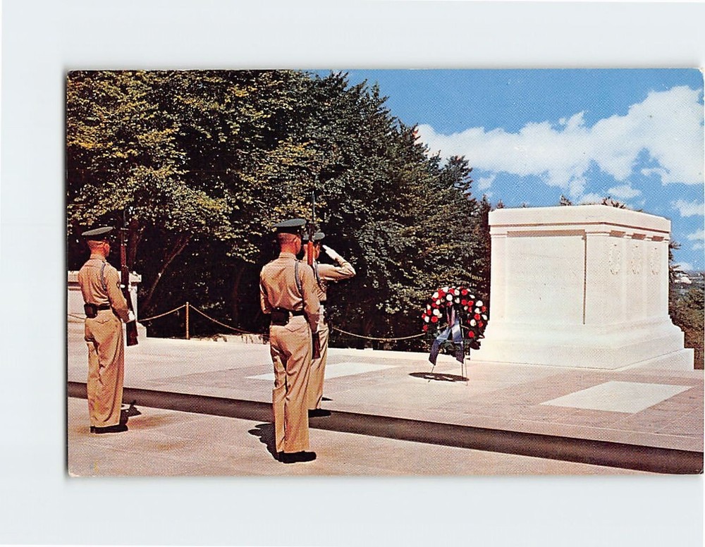 Postcard Tomb of the Unknown Soldier Monument Arlington Virginia