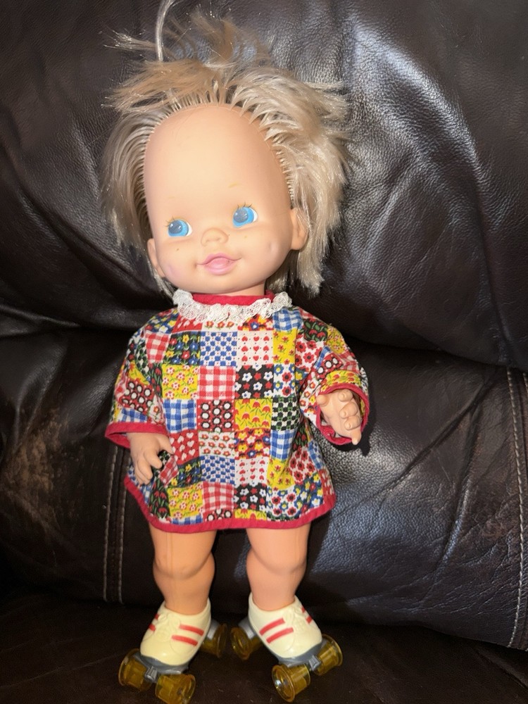 Mattel BABY SKATES Doll - Roller Skating 1980 Vintage  Wind Up Doll