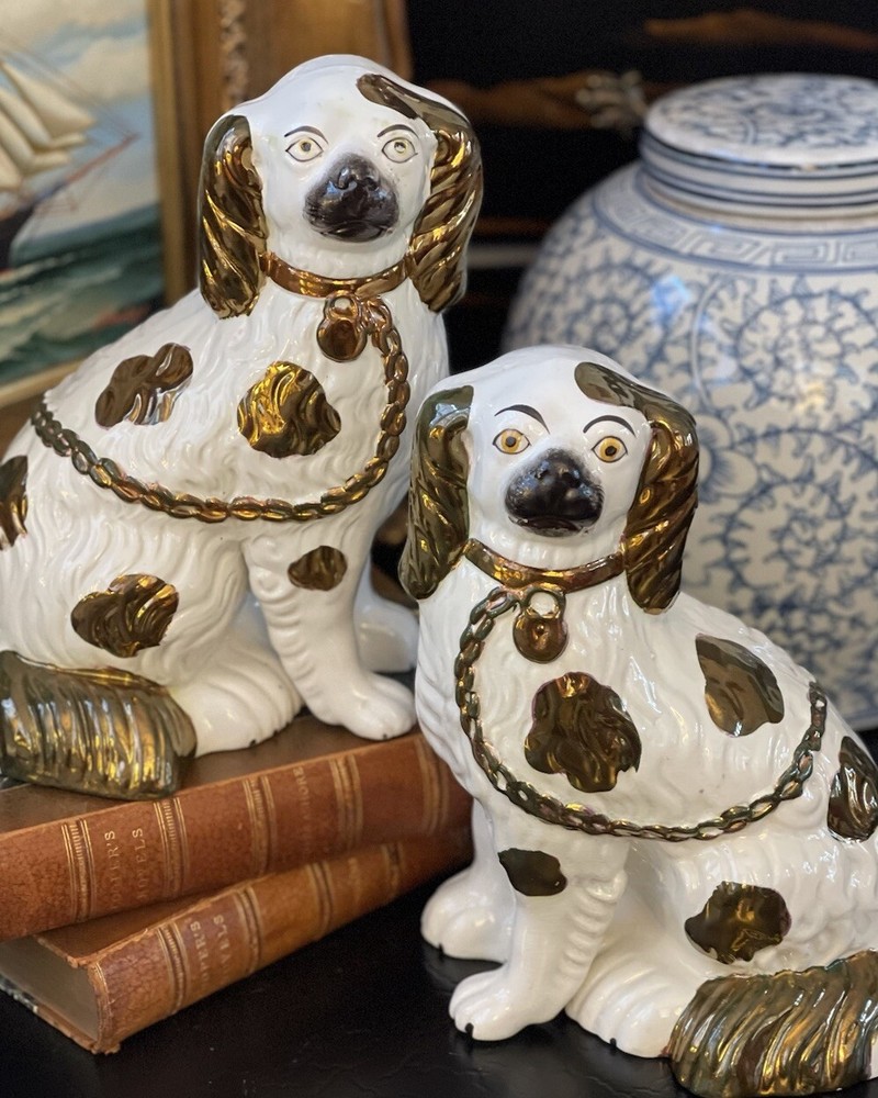 Sublime Rare 19C English Staffordshire Copper Luster Spaniel Mantle Dog Pair 9”