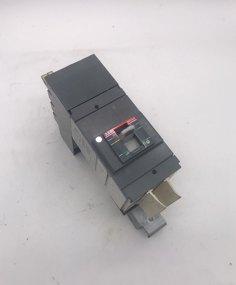 Houston Stock Abb Xt1Nu3040Ayd000Xxx Xt1N 40 Amp Refurbish Free 2Day Air Buy Now