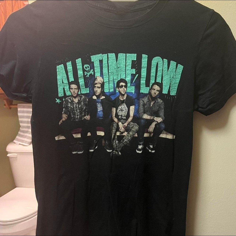 Vtg T Shirt All Time Low Basement Noise Livestream Show  MA383 FREE SHIPPING