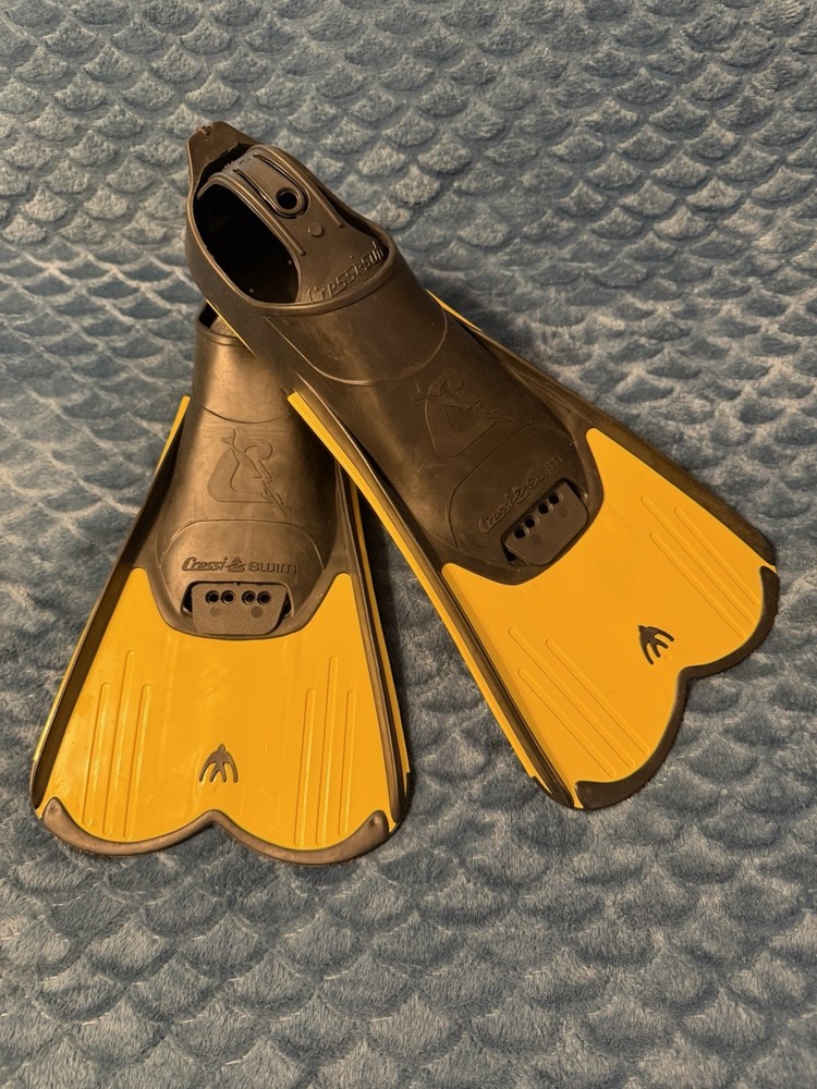 NEW Cressi Rondine Light Swim/Snorkel Fins - Yellow - Full Foot ,Size 8-9