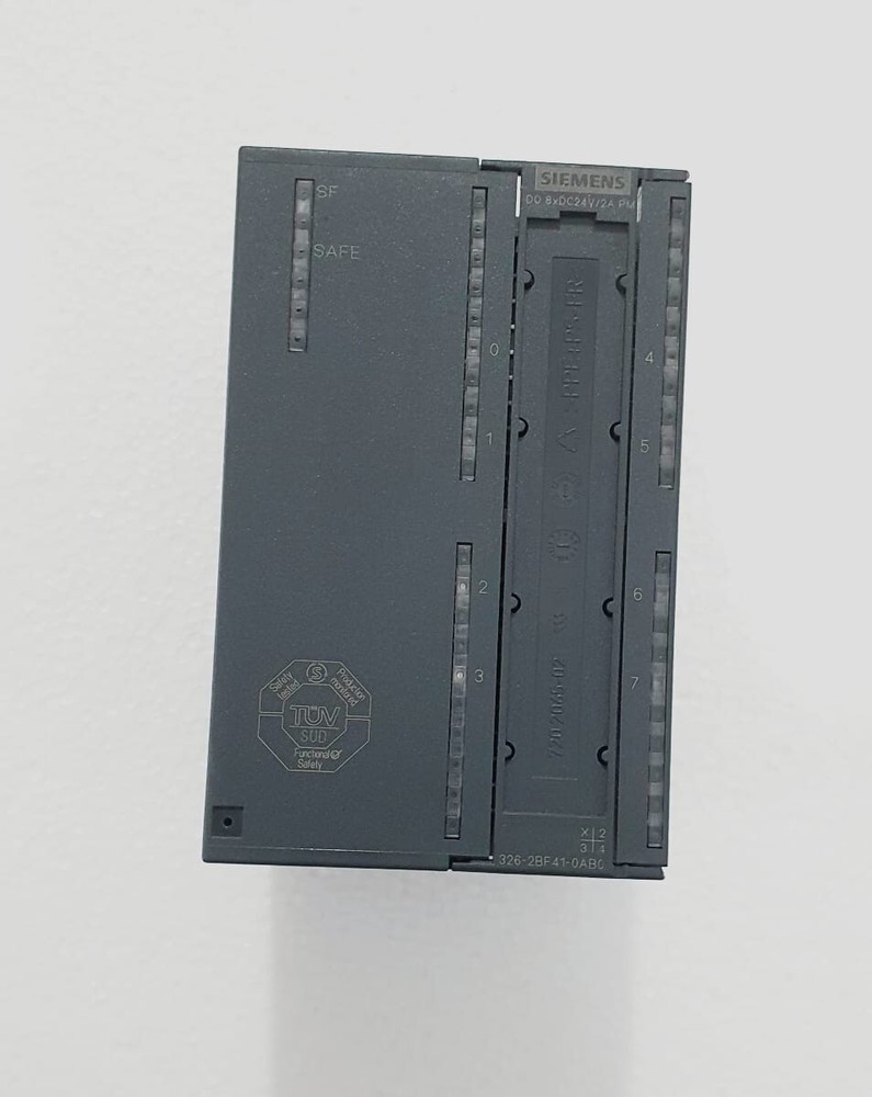 Siemens 6ES7 326-2BF41-0AB0 Digital Output Module NEW WITHOUT BOX 3262BF41