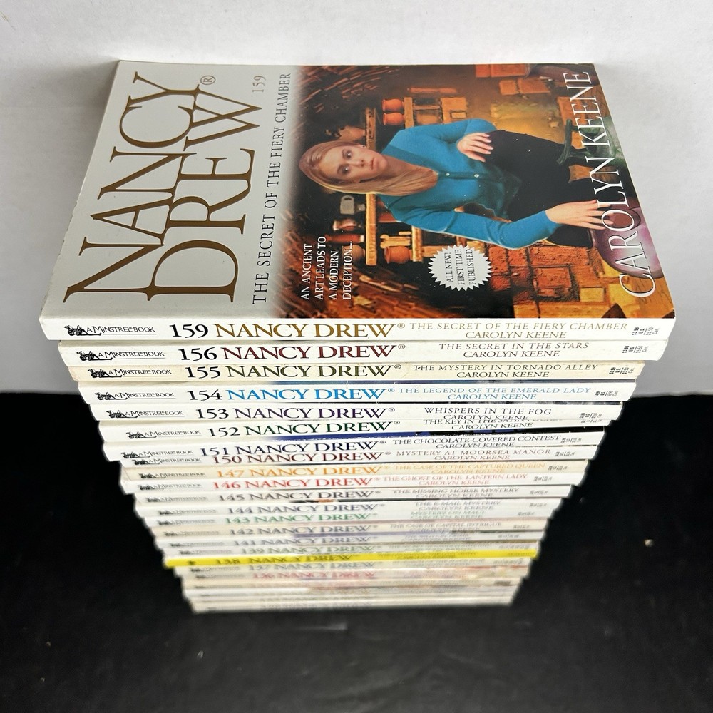 Vtg Nancy Drew Lot of 23 Books Mystery Carolyn Keene Minstrel 1996-2001