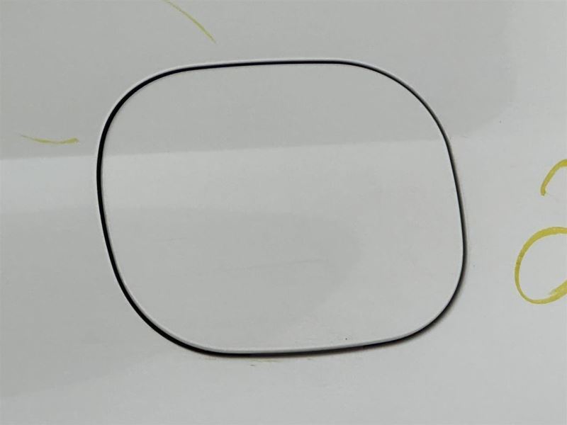 XT6       2020 Fuel Filler Door 2686988