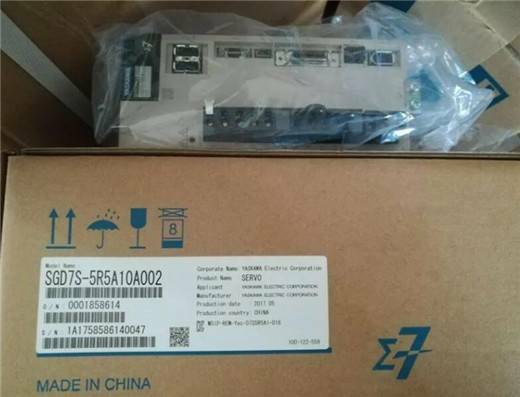 1PCS New YASKAWA SGD7S-5R5A10A002 Servo Driver In Box